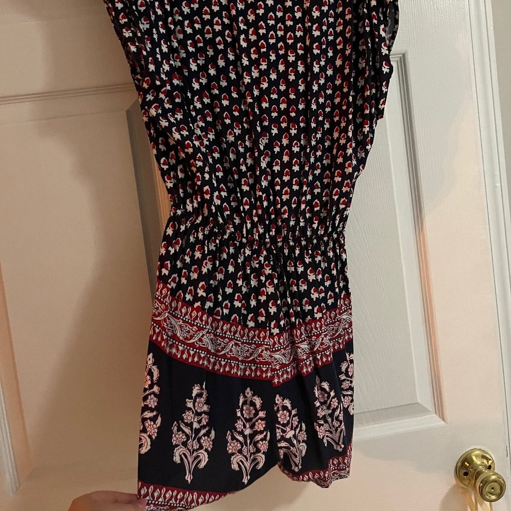 Patterned Romper - Picture 3 of 4